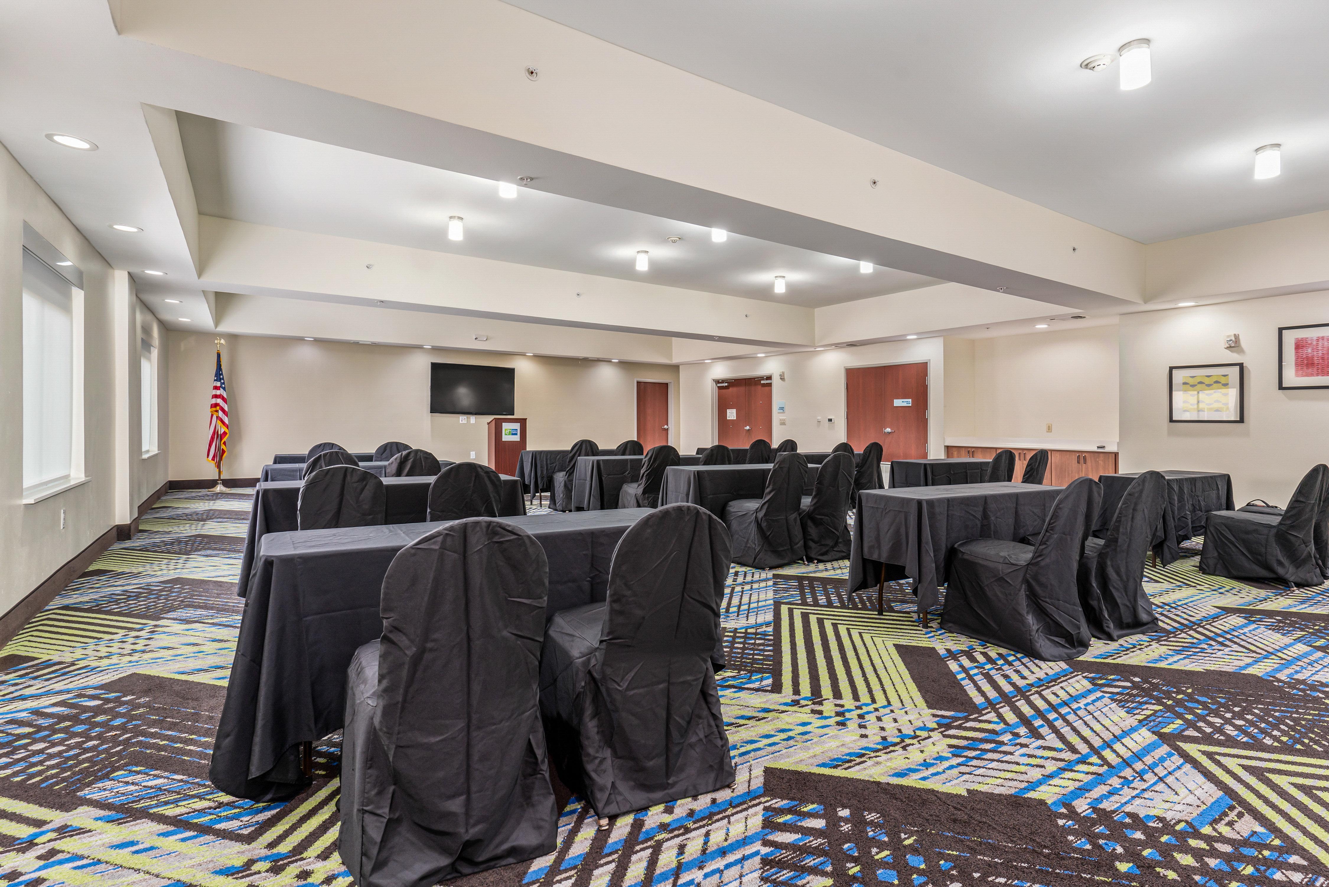 Holiday Inn Express & Suites Van Buren-Fort Smith Area, An Ihg Hotel Extérieur photo