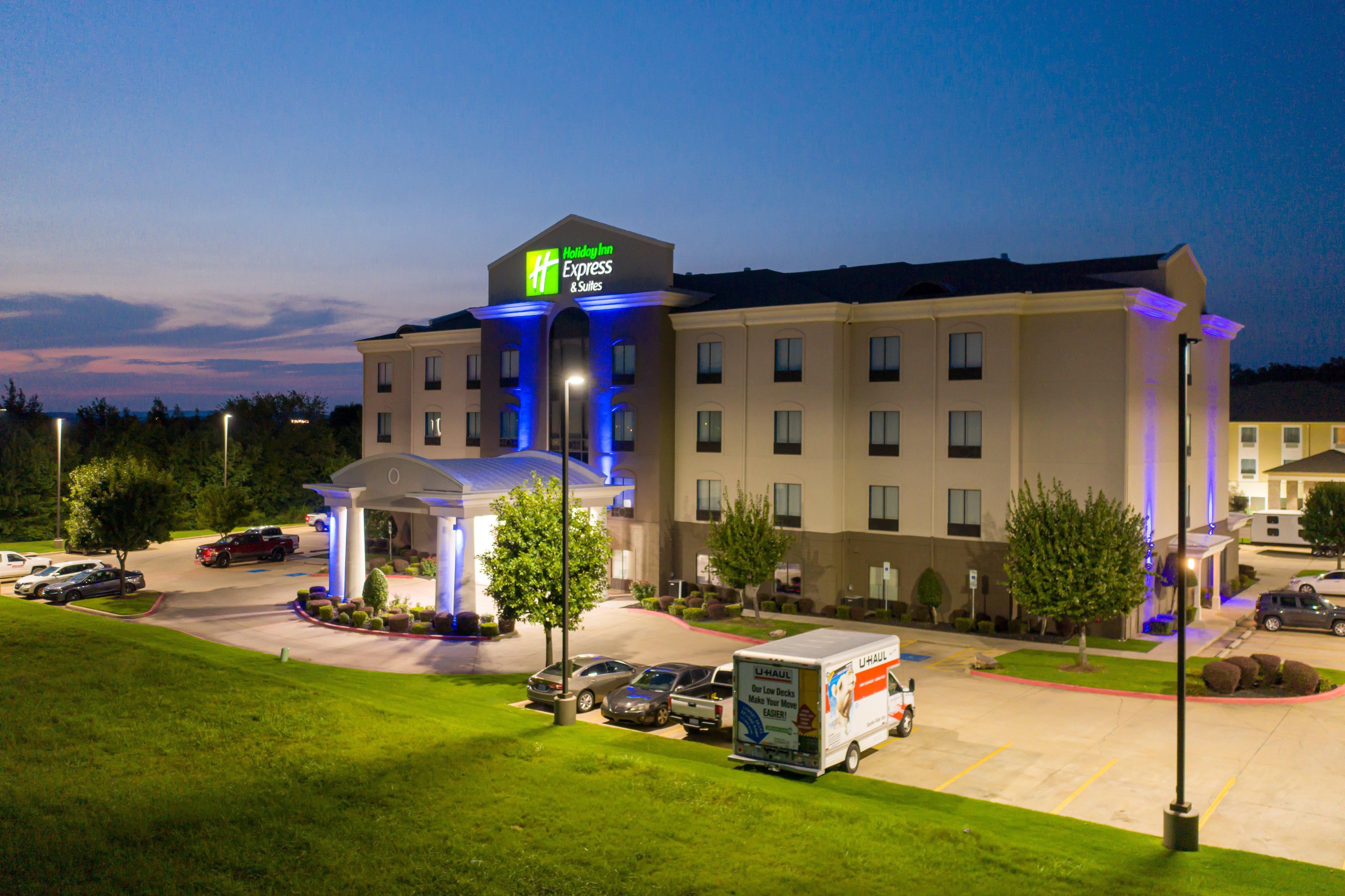 Holiday Inn Express & Suites Van Buren-Fort Smith Area, An Ihg Hotel Extérieur photo
