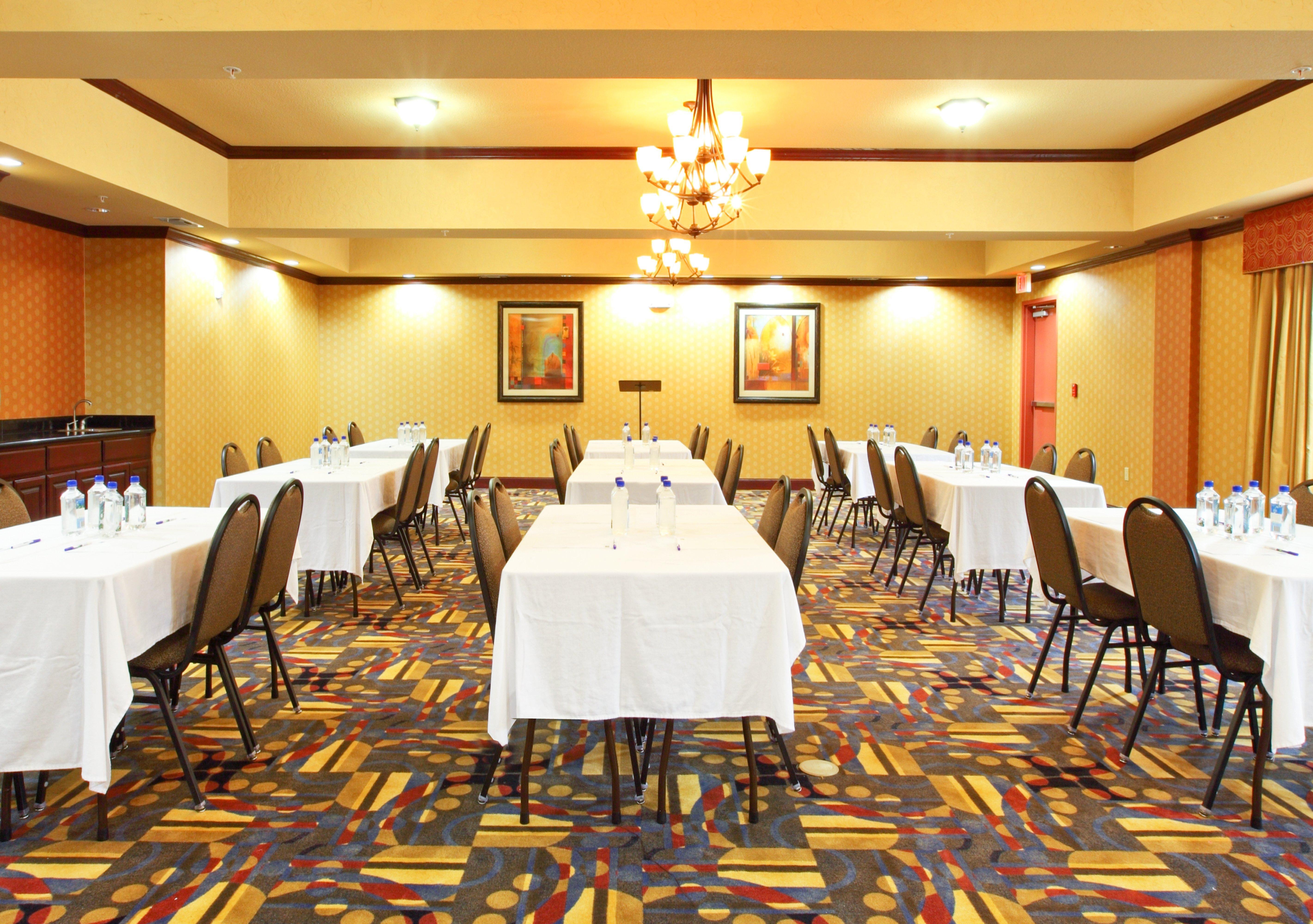 Holiday Inn Express & Suites Van Buren-Fort Smith Area, An Ihg Hotel Extérieur photo
